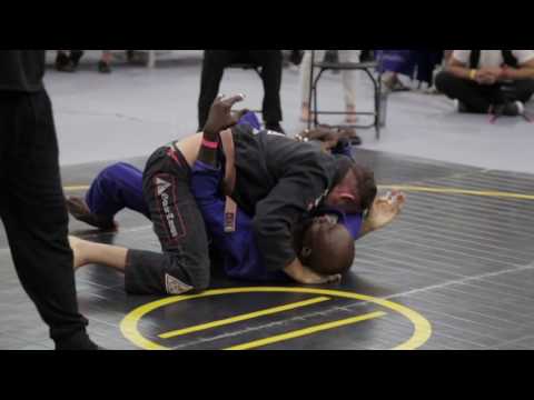 Benjamin Zapata Vs  Max Antenor LeLeo Code BJJ INVITATIONAL #1