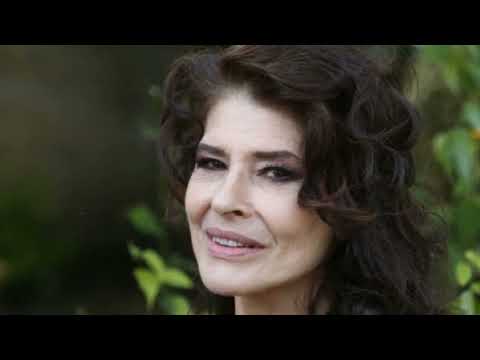 Fanny Ardant se confie sans tabou sur la vieillesse et la fin de vie