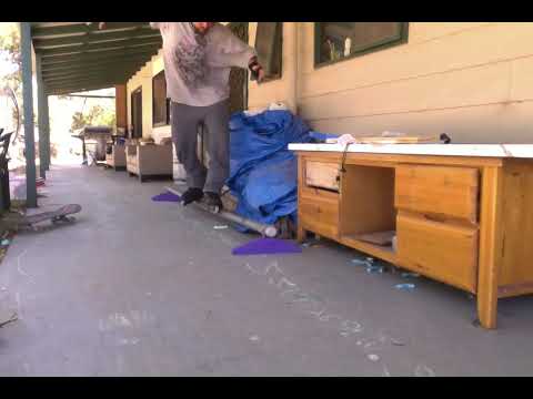 Mizu Grind on P-Rail