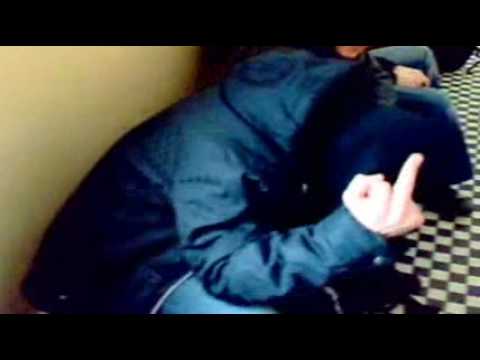 kmieciu dobrze sie wygina :D