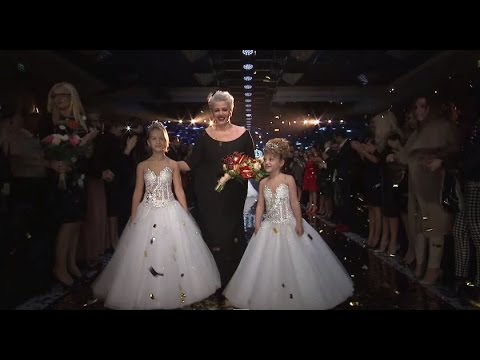 Frida Xhoi & Xhei - Sfilata 2015 (Full Version)