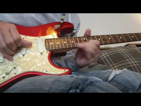 Ride Across The River by Dire Straits solo cover,Fender Stratocaster Plus. USA Strat