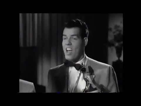 Glenn Miller and His Orchestra - (I've Got A Gal In) Kalamazoo (1942)