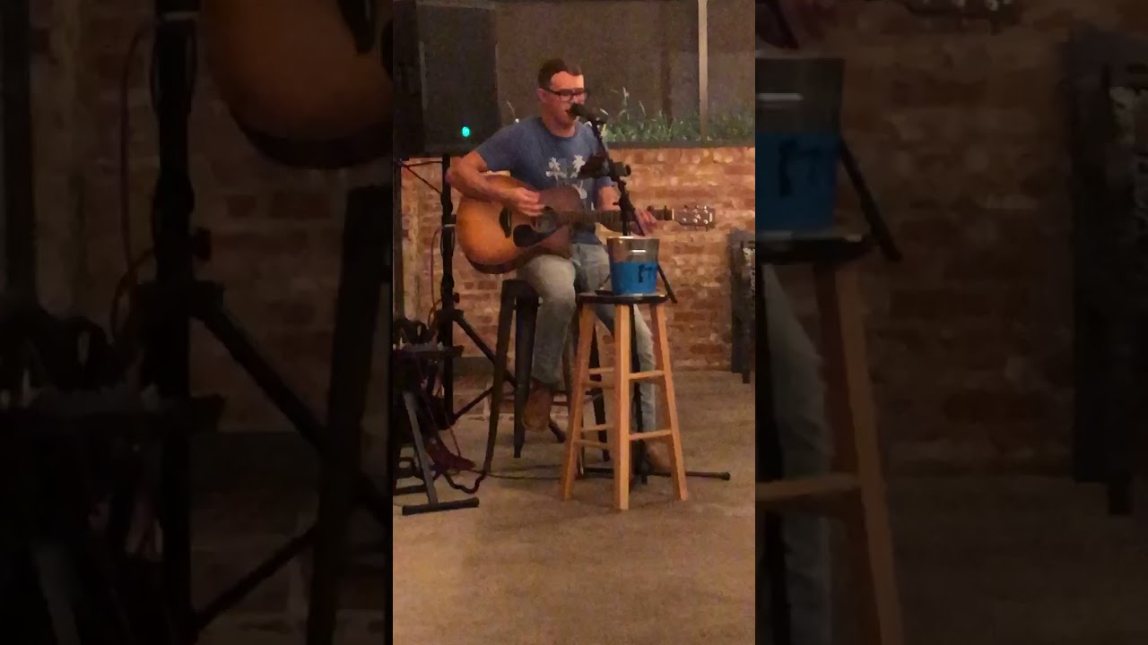 Promotional video thumbnail 2 for Michael Brandon Music
