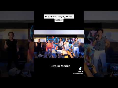 Bioman cast singing Biomic Soldier - live in Manila