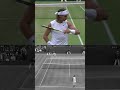 برأيك من فعلها بشكل أفضل؟ ? #Wimbledon