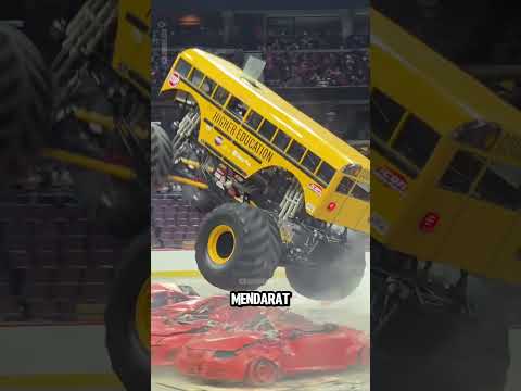 Mengapa Sopir Truk Monster Bisa Selamat Walapun Mobil nya Hancur?