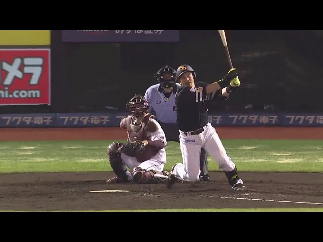 【9回表】ホークス・松田  左中間を破る反撃のタイムリー2ベースヒット!! 2020/8/8 E-H