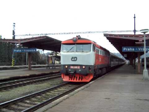 749 008 na čele R 1144 - Praha Vršovice odjezd - 13.2.2011.