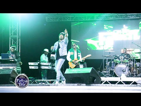 DEEP JAHI was ready to war litterally.BLACK FYAH,YOUNG RAS perfoms AT EASTERN EXTRAGAVANZA