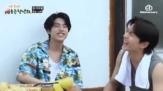 Download lagu Heeseung makes Enhypen laugh 😆  singing off my face in a different style #heeseung #cover #희승 mp3