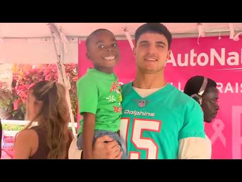 Miami Dolphins Holiday Toy Event | WSVN News Story