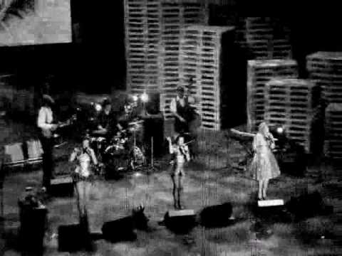 The Puppini Sisters performing Boogie Woogie Bugle Boy