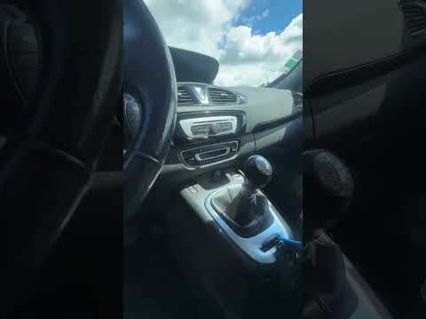фото renault grand scenic iii 0
