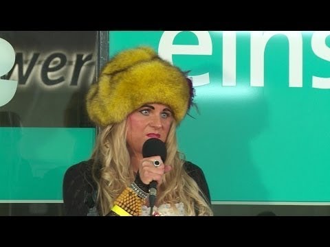Mascha von Rascha über Wodka und Treue - Nightwash live
