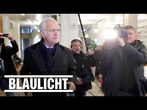 Harald Schmidt sagt gegen Stalker aus: "Er drohte mir, auch andere Saiten aufzuziehen!"