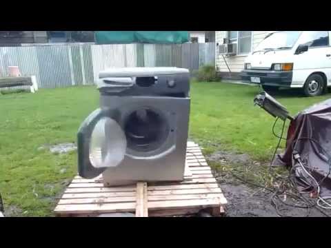 HiduFunny - Autechre vs lavadora