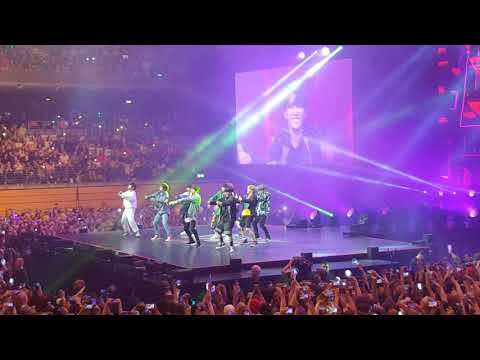 Stray Kids - My Pace live @ KBS Music Bank Berlin