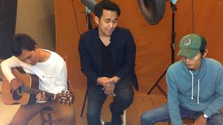 Download lagu Indra sinaga - menikmati cinta mp3