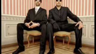 Spezializtz - Killerkombo feat. Moses Pelham