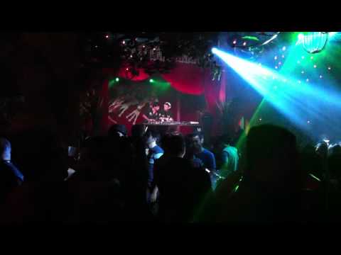 Dj Fabio Andrade - Iguana