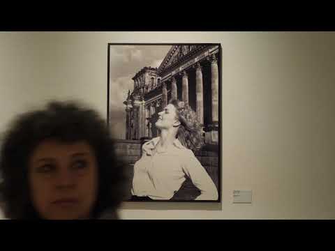 Helmut Newton, Galleria d’Arte Moderna e Contemporanea di San Gimignano