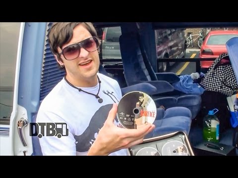 October Nites - BUS INVADERS (The Lost Episodes) Ep. 86
