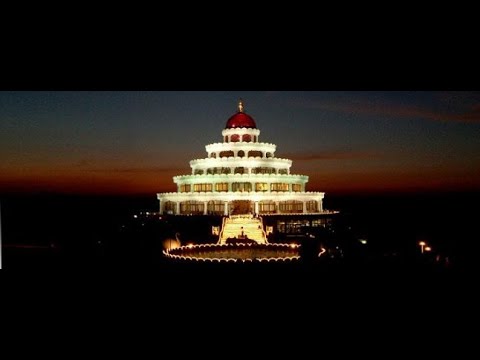 Watch LIVE: Satsang & Guru Puja at The Art of Living International Center