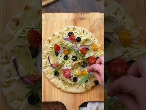 The Ultimate Mediterranean Pizza Recipe 🍕🌿