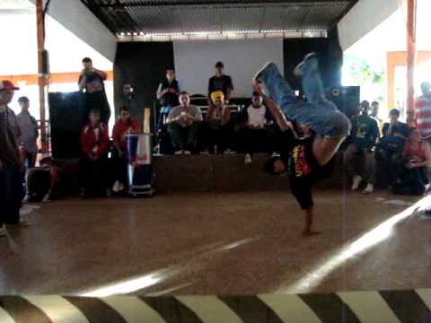 Start Family vs Floor Riders