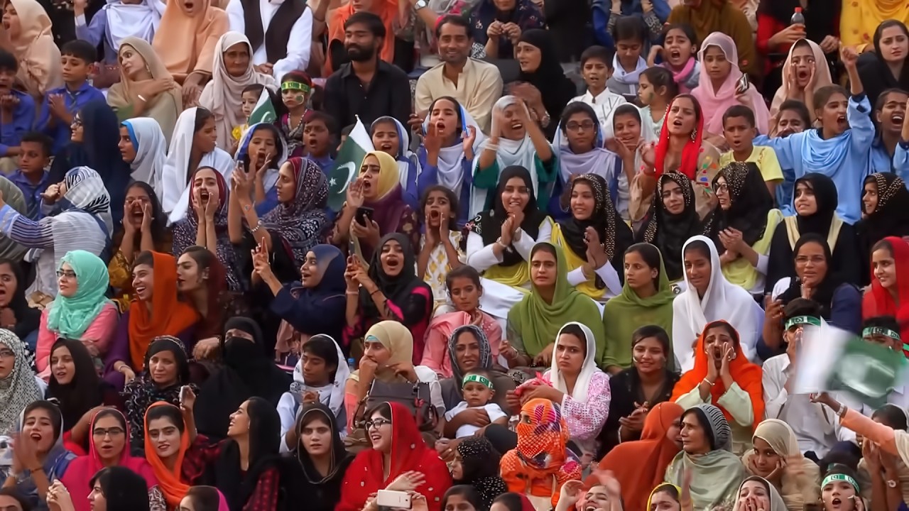 Pakistan: A border on the brink of war