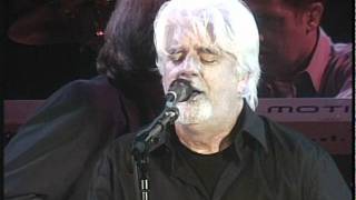 MICHAEL McDONALD /   Ain&#39;t No Love To Be Found 2008 LiVE