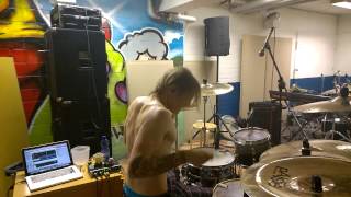 Rolf Pilve abusing the drums pt.2