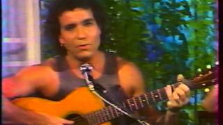 BERNARD LAVILLIERS CHANTE BETTY