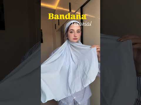 Siap tampil beda dengan bandana? Yuk, simak tutorial hijab seru ini! ✨🧕