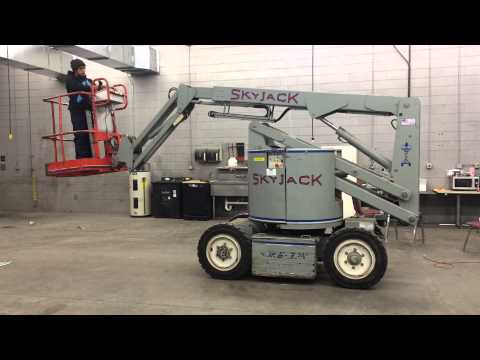SKYJACK SJKB-33N BOOM LIFT,