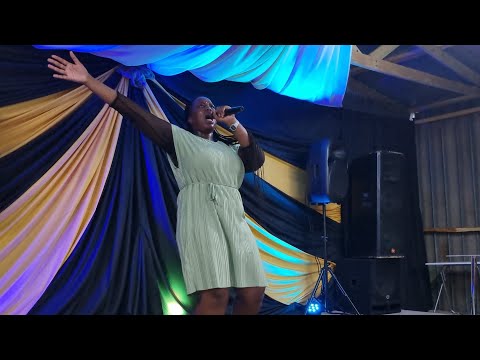 Sophu Mahomba - Aneliswe Osweleyo | Awe Amakhamandela ( Worship)