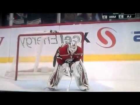 Nicklas Backstrom Save on Mike Richards (Wild vs. Kings 3/31/2012)