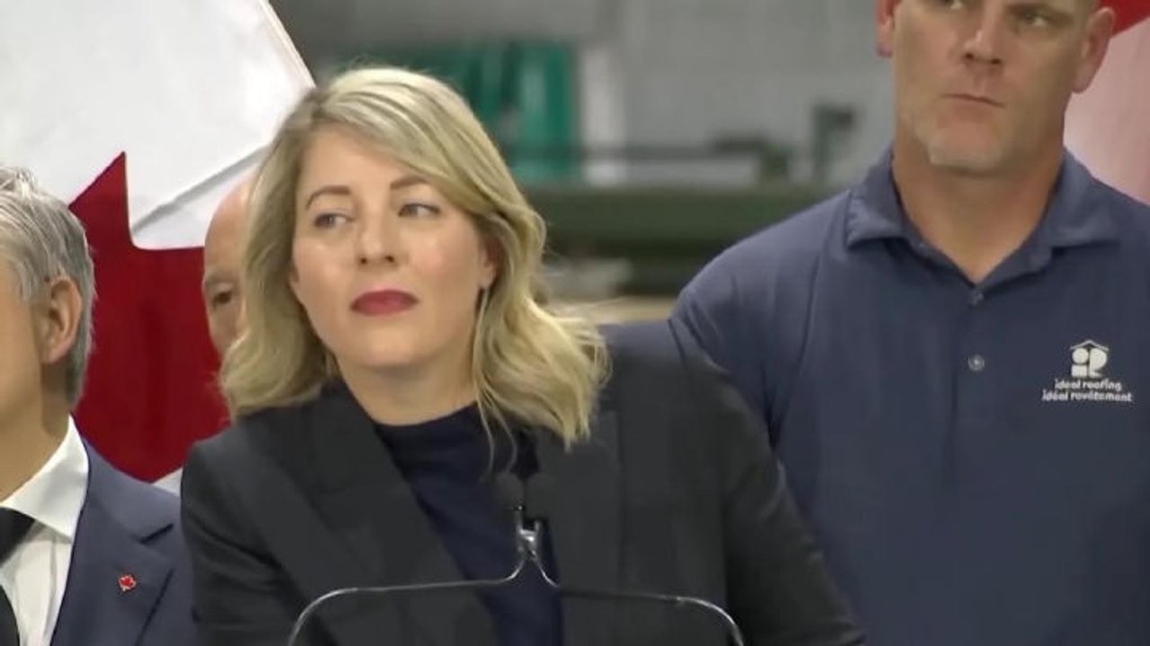 Ministra canadese Joly risponde a Trump: Lago America? Noi lo chiameremo sempre Lago Ontario