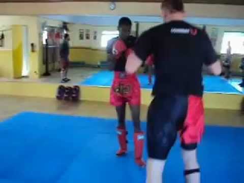 Leandro Alves e Daniel Machado Muay-thai