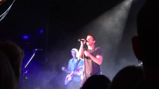 1. Put Your Hands Up - Matchbox Twenty Cruise - Dynasty Lounge group B