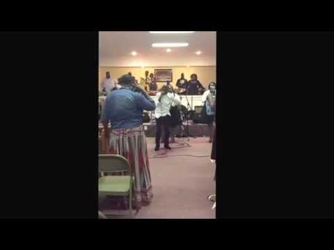 Terence Isaac & T3 I'm in your care / Worship Medley