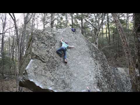 Pawtuckaway Bouldering: "Le Chateau" V2; A Devil's Den Highball