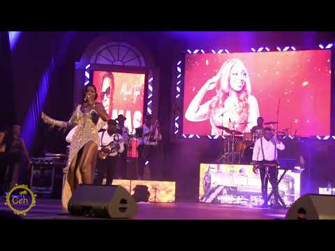 Karene Asche & Mical Tejs bei Mas The Experience