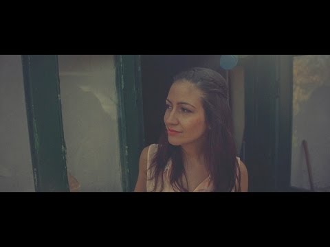 Zdenka Predná - Dýcham (Oficiálne video)