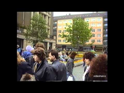 Karl-Marx-Stadt schon Chemnitz / Limbach-Oberfrohna Mai  1990 es ist Markttag