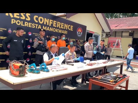 POLRESTA MANOKWARI BONGKAR HOME INDISTRI SENPI RAKITAN ILEGAL DI AMBAN