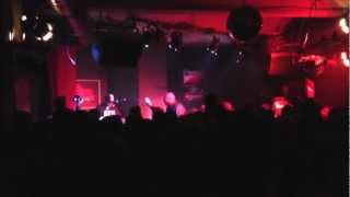 freddie foxxx - bumpy knuckles baby + industry shakedown (live in berlin) with dj premier