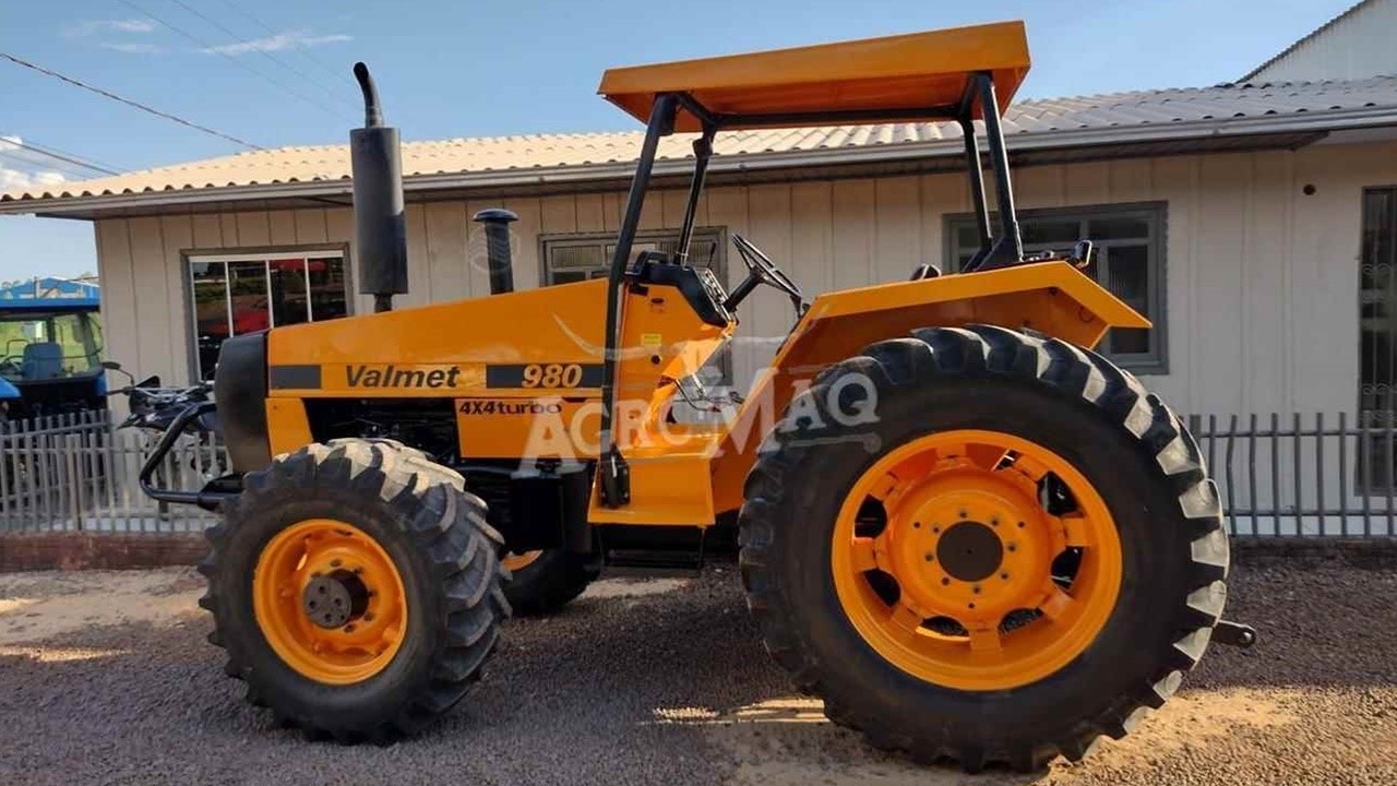VALMET TRACTORS FOR SALE FROM 32 THOUSAND