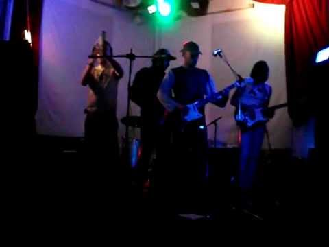 XICURY DUB - ENCUENTRO DE 2 CONTRARIOS. CLUB ATLANTICO